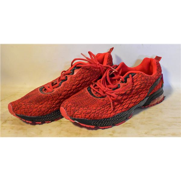 FJPT REN RED BLACK RUNNERS MENS SIZE 9
