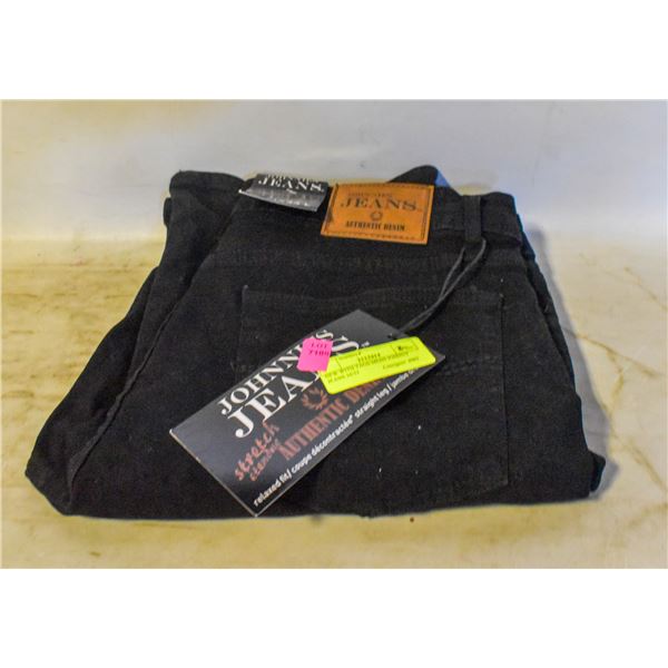 NEW WITH TAGS MENS JOHHNY JEANS 34/33
