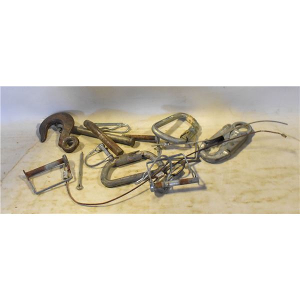 TRAILER PINS HEAVY CARABEENER FLAT