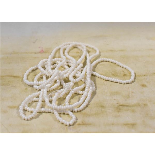 WHITE BEADED NECKLACE
