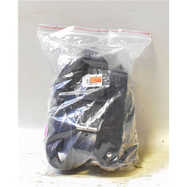 LEATHER BONDAGE CUFFS