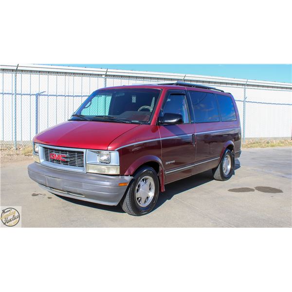 1995 GMC SAFARI SLX