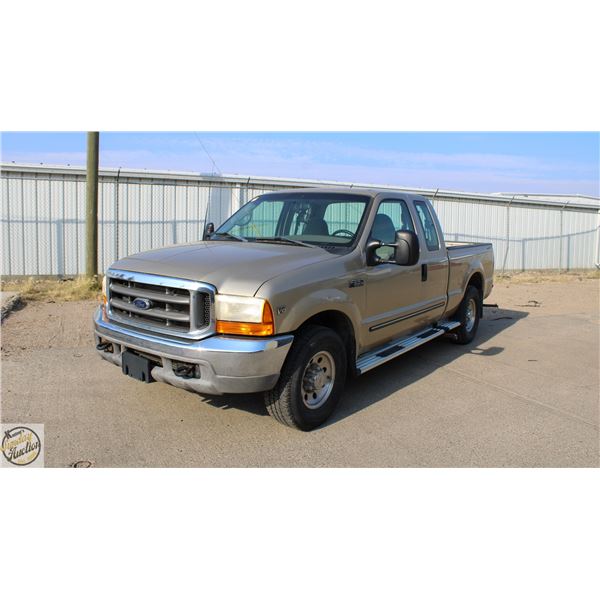 2000 FORD F-350 PICK-UP TRUCK