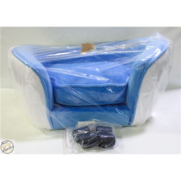 BRAND NEW CAT/DOG PET SOFA BLUE & WHITE
