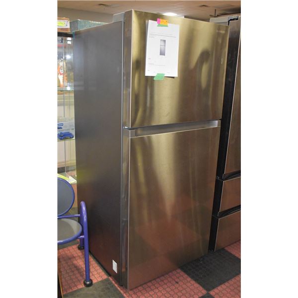 SCRATCH & DENT: SAMSUNG TOP FREEZER FRIDGE 17.6CU