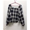 Image 1 : NEW WITH TAGS GAP LADIES SIZE XL BLOUSE/TOP