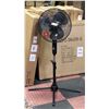 Image 1 : COMFORT ZONE 3-SPEED FLOOR FAN - BLACK,
