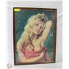 Image 1 : POSING LADY PUZZLE FRAMED