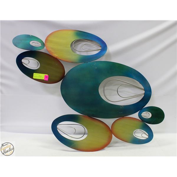 SHOWTOOM FLOOR MODEL PEACOCK COLOURED/