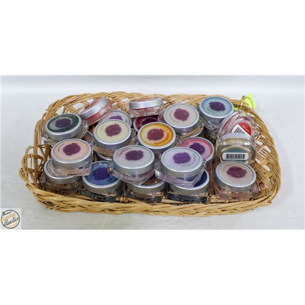 BASKET FULL OF SCENSTY MAX MELTS