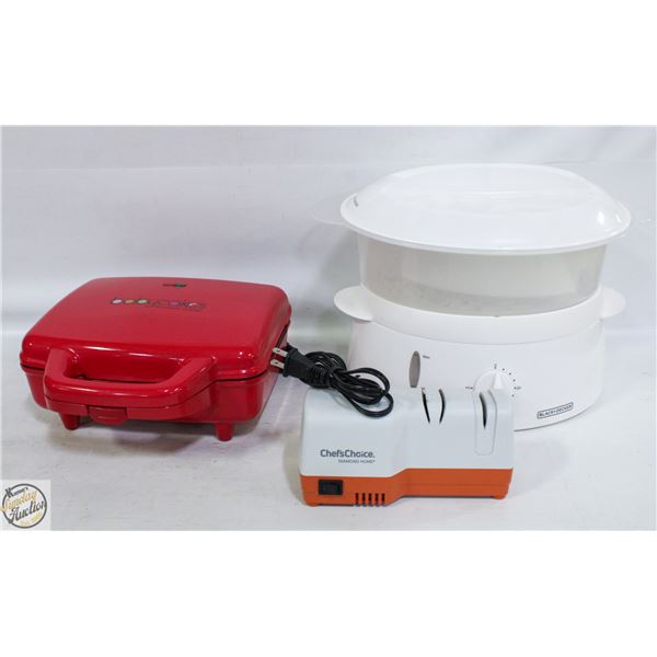 FLAT WITH BLACK & DECKER FOOD STEAMER, BABY