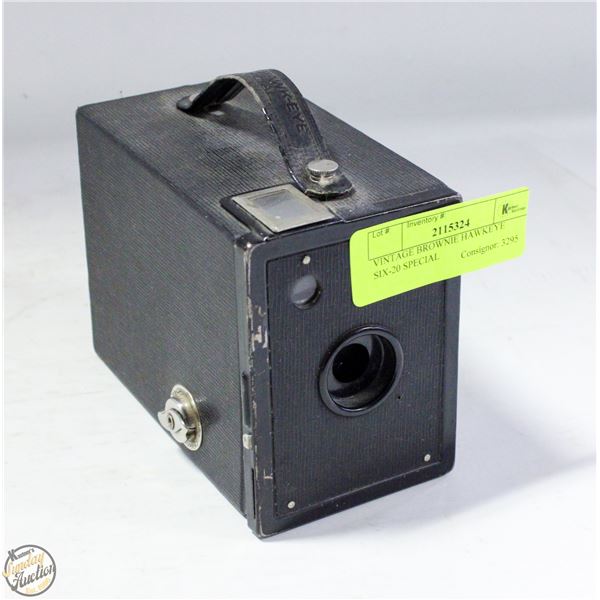 VINTAGE BROWNIE HAWKEYE SIX-20 SPECIAL