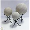 Image 1 : LOT OF 3 STONE BALL DISPLAY DÉCOR ABSTRACT