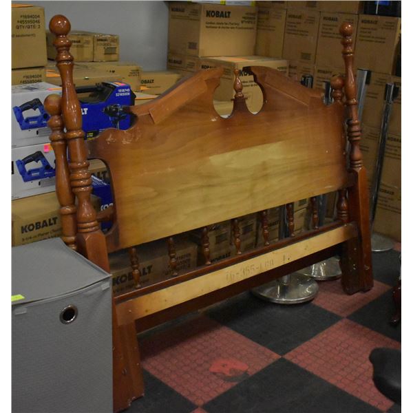 VINTAGE QUEEN SIZE BEDFRAME