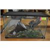 Image 1 : 10 GALLON REPTILE ENCLOSURE W/ACCESSORIES INCLUDES