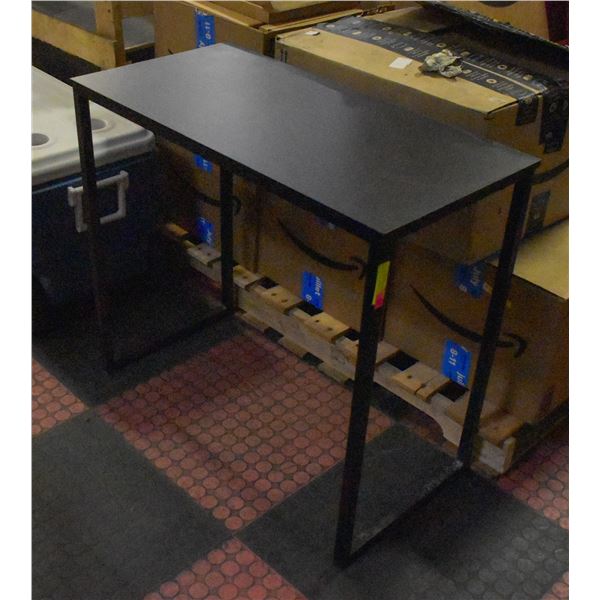 METAL & WOOD ENTRY WAY OR SIDE TABLE