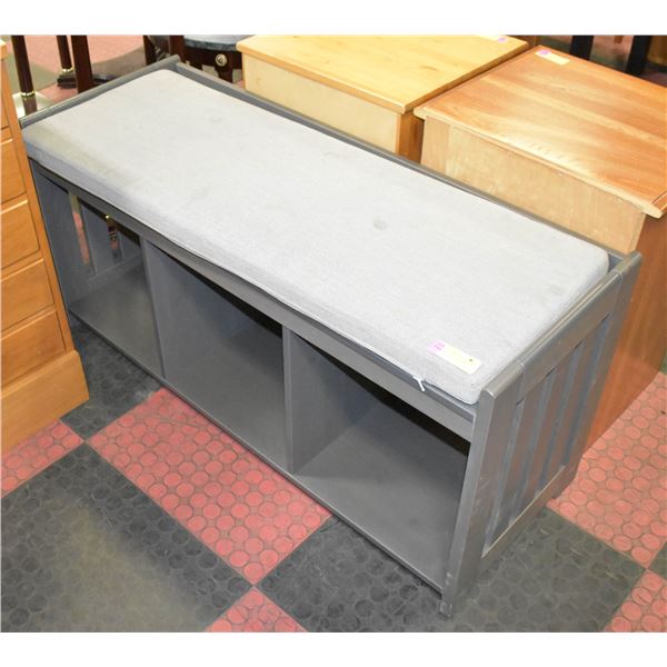 GREY ENTRYWAY BENCH 43" X 16" X 21"
