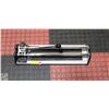Image 1 : CERAMIC TILE CUTTER - 17" TILE MAX, ALL METAL