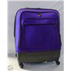 Image 1 : HEYS LARGE TRAVEL SUITCASE