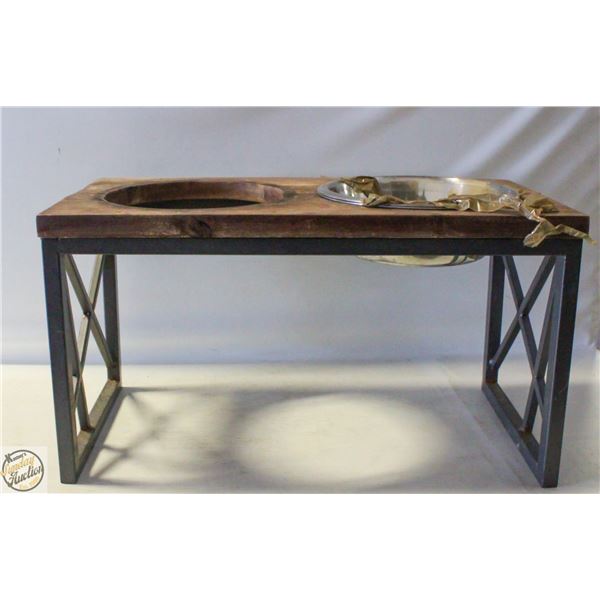 ELEVATED DOG WATER & FOOD BOWL STAND & BOWLS