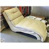 Image 1 : CHAISE LOUNGE CARAMEL COLOR