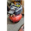 Image 2 : PORTER CABLE 150 PSI 6 GAL AIR COMPRESSOR