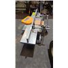 Image 2 : RYOBI6-1/8" VARIABLE SPEED BENCH TOP JOINTER PLANER