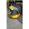 Image 2 : BOSTITCH 150 PSI 6 GALLON PORTABLE AIR COMPRESSOR