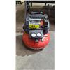 Image 1 : PORTER CABLE 150 PSI 6 GAL AIR COMPRESSOR