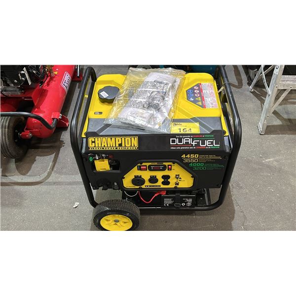 CHAMPION DUAL FUEL ( GAS OR PROPANE ) GENERATOR WITH A GAS POWERED 224CC ENGINE