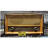 Image 2 : GRUNDIG 2540 RADIO & PHOTO FRAME