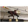 Image 5 : SHELF OF ASSORTED FISHING RODS