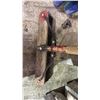Image 3 : HEAVY DUTY PRY BAR & PUSH BROOM