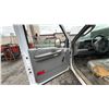 Image 8 : 2004 FORD F-350 XL SUPERDUTY, 2DR CAB & CHASSIS, WHITE, VIN 1FDWF36S44EC06008,
