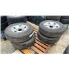 Image 1 : 4 - DUNLOP AT20 P245/75 R 16 M+S VEHICLE PERFORMANCE TIRES WITH RIMS