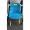 Image 3 : 3 ASSORTED CHAIRS