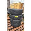 Image 1 : 4 - FIRESTONE P215/70 R16 M +S VEHICLE PERFORMANCE TIRES