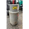 Image 1 : FORKLIFT PROPANE TANK