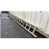 Image 1 : 32' ALUMINUM EXTENSION LADDER