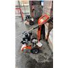 Image 3 : HUSQVARNA 3200 PSI PRESSURE WASHER WITH A BRIGGS & STRATTON CR950 GAS POWERED ENGINE WITH HOSE &