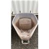 Image 2 : GARANT RUBBER TIRE WHEELBARROW
