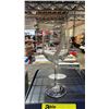Image 2 : 8 STERLING CUT GLASS STEMMED WINE GLASSES