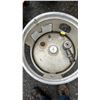 Image 2 : PROPANE TANK FOR BARBECUE