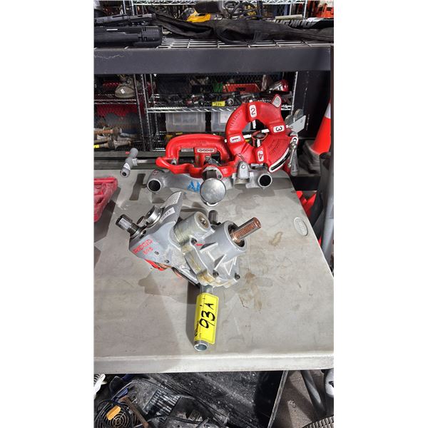 RIDGID 975 COMBO ROLL GROOVER & RIDGID NO 811A QUICK OPENING DIE HEAD