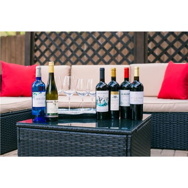 Private In-Home Wine Tasting Experience for Up to 16 Guests