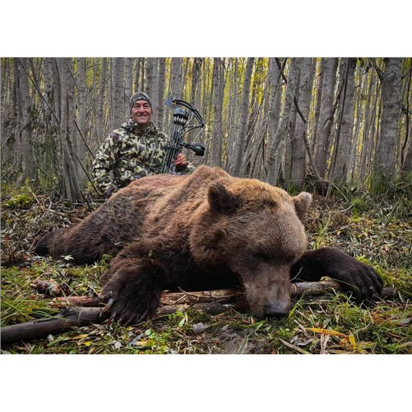 Fall Russian Kamchatka Brown Bear 1 Hunter – Links Wild Safaris