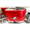 Image 3 : 3 KITCHENAID RED COUNTERTOP ELECTRIC SMALL APPLIANCES INCLUDING: KITCHENAID LARGE SLICE TOASTER,