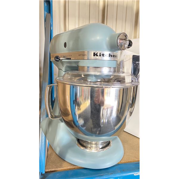 KITCHENAID ARTISAN 5 QUART 4.7L ELECTRIC COUNTERTOP TILT-HEAD STAND MIXER WITH BOWL & ATTACHMENTS