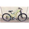 Image 2 : TREK MARLIN 5 YELLOW 27 SPEED FRONT SUSPENSION MOUNTAIN BIKE WITH FULL DISC BRAKES
