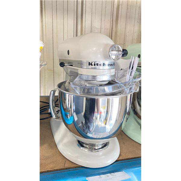 KITCHENAID ARTISAN 5 QUART 4.7L ELECTRIC COUNTERTOP TILT-HEAD STAND MIXER WITH BOWL & ATTACHMENTS